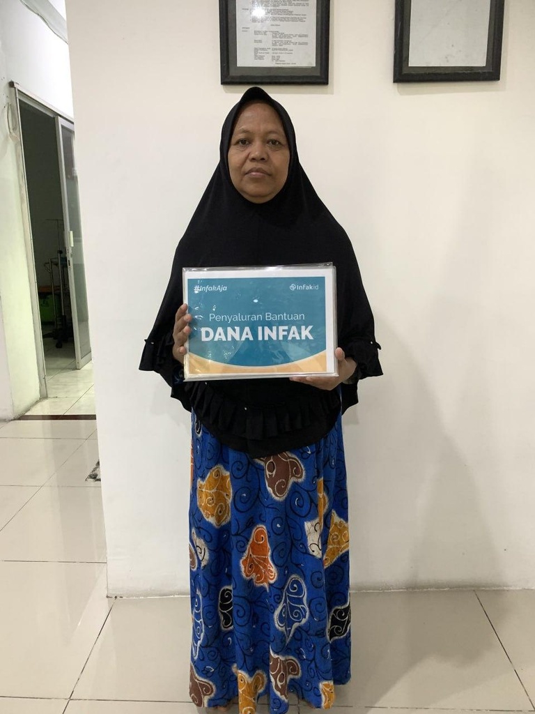 Pengobatan Gratis untuk ibu Yati